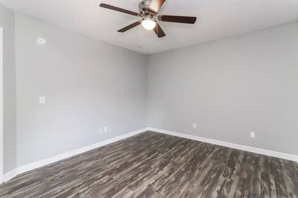 Townhouse for rent at The Oaks at Northshore, 1717 Whiteoak Rd, Chattanooga, TN 37405