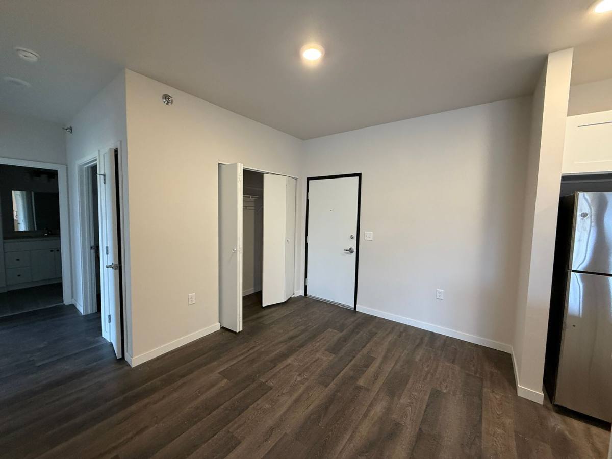 Apartment for rent at 1104 9th St W, Grafton, ND 58237