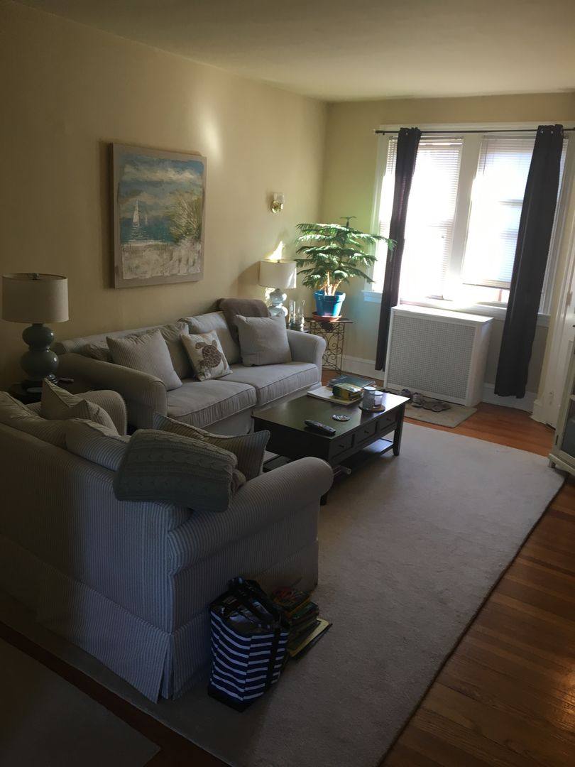 Apartment for rent at 116 Windermere Ave, Wayne, PA 19087