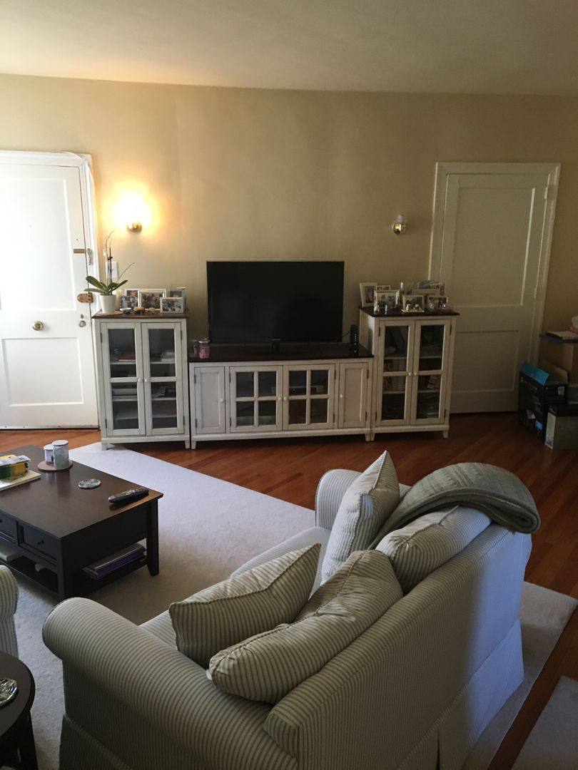 Apartment for rent at 116 Windermere Ave, Wayne, PA 19087