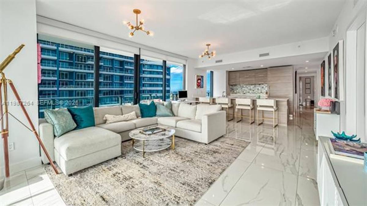 Apartment for rent at 1300 S Miami Ave, Miami, FL 33130