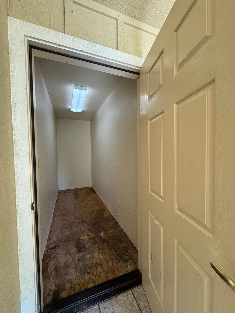 Apartment for rent at 1411 Bay St, Eureka, CA 95501