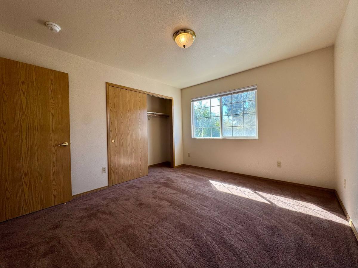 Apartment for rent at 1411 Bay St, Eureka, CA 95501