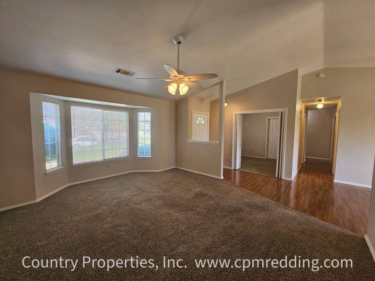 House for rent at 2907 Snow Fire Court, Redding, CA 96003