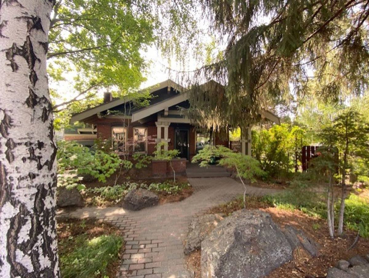 Apartment for rent at 1404 NW 1st St, Bend, OR 97703