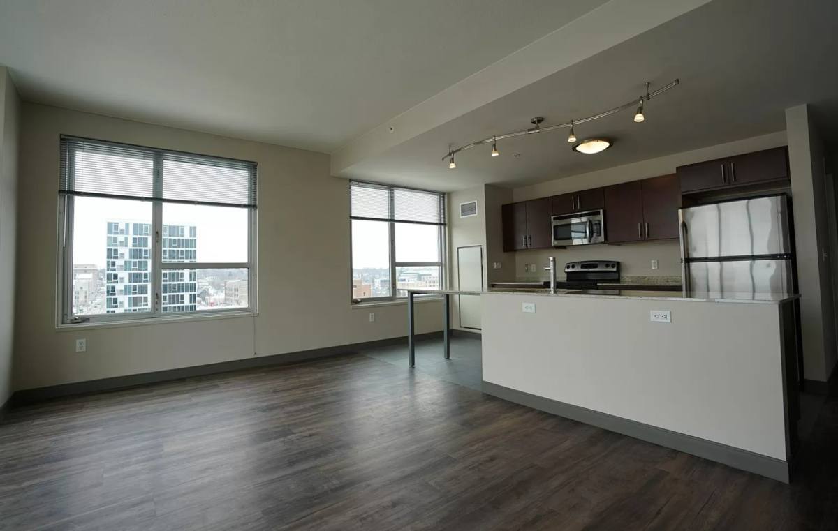 Apartment for rent at 10 Commerce Ave SW, Grand Rapids, MI 49503