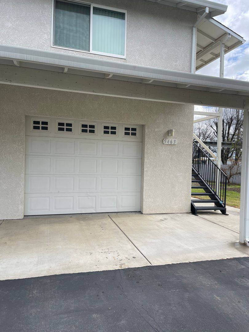 House for rent at 5463 Deschutes Road-A&B, Anderson, CA 96007