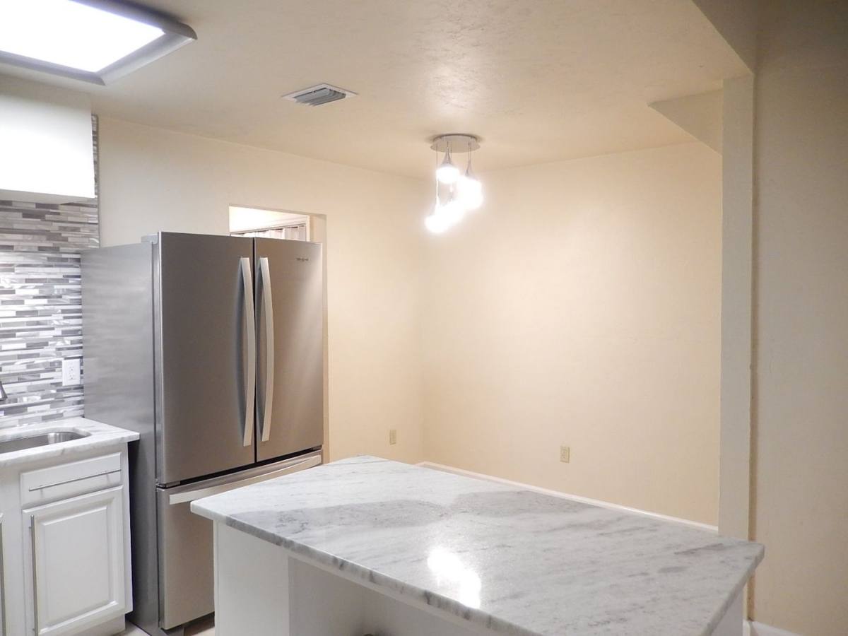 Townhouse for rent at 932 S Lipona Rd, Tallahassee, FL 32304