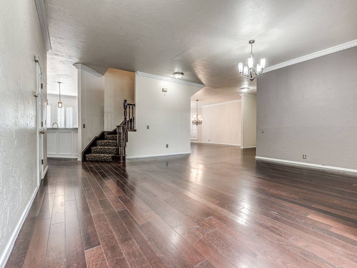 House for rent at 1104 Fox Lake Lane, Edmond, OK 73034