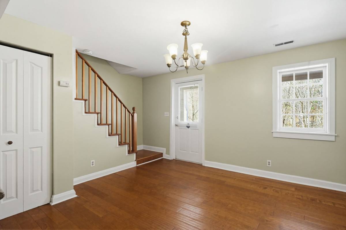 Townhouse for rent at 947 Oella Ave, Ellicott City, MD 21043