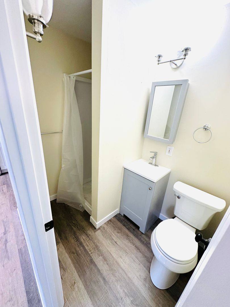 Apartment for rent at 234 Franklin St, Bristol, PA 19007