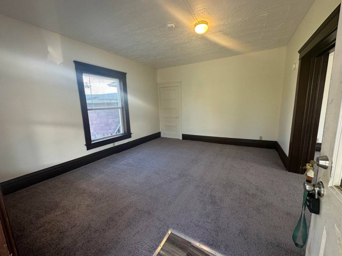 Apartment for rent at 127 W Poplar St, Grove City, PA 16127