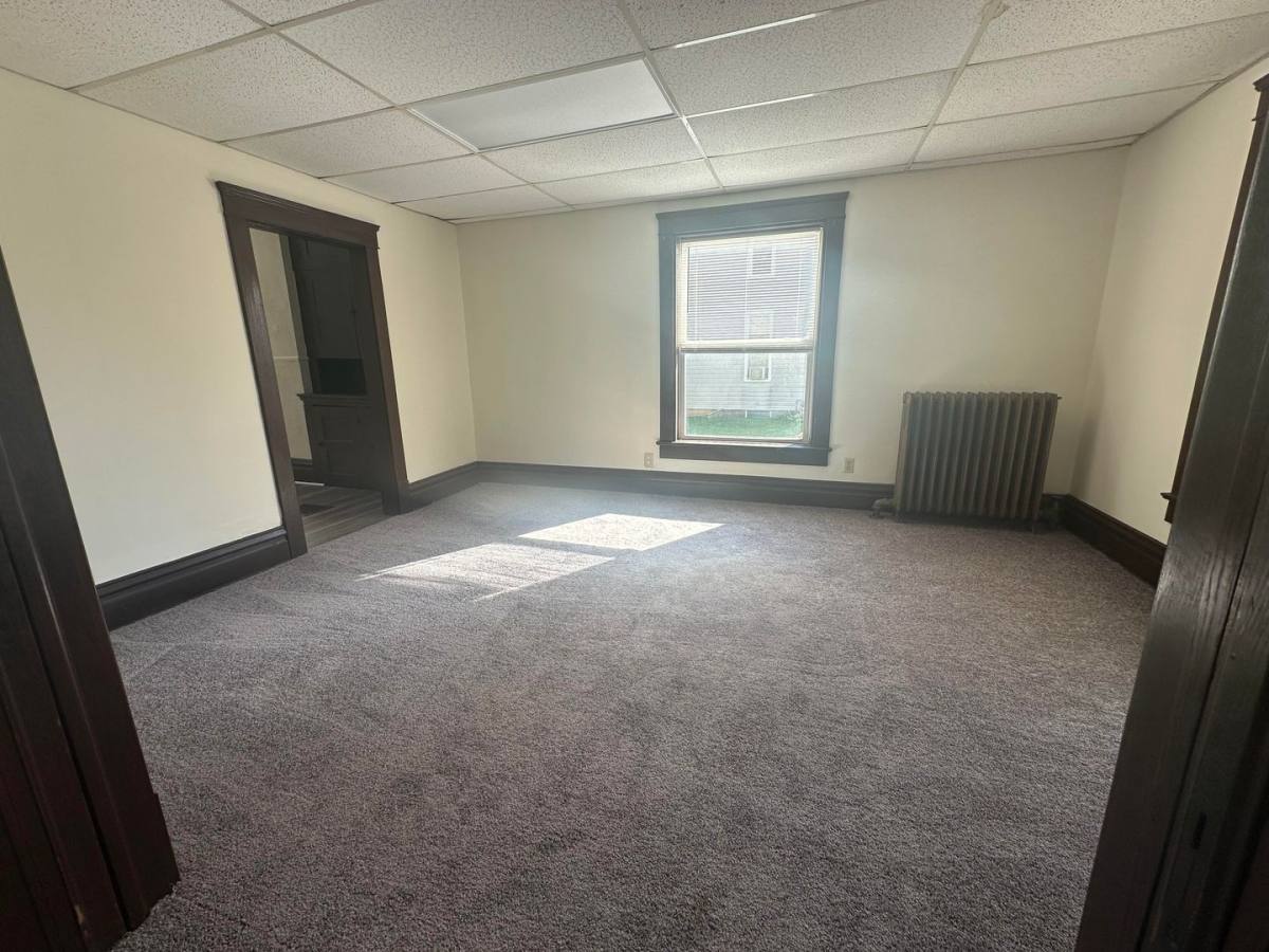 Apartment for rent at 127 W Poplar St, Grove City, PA 16127