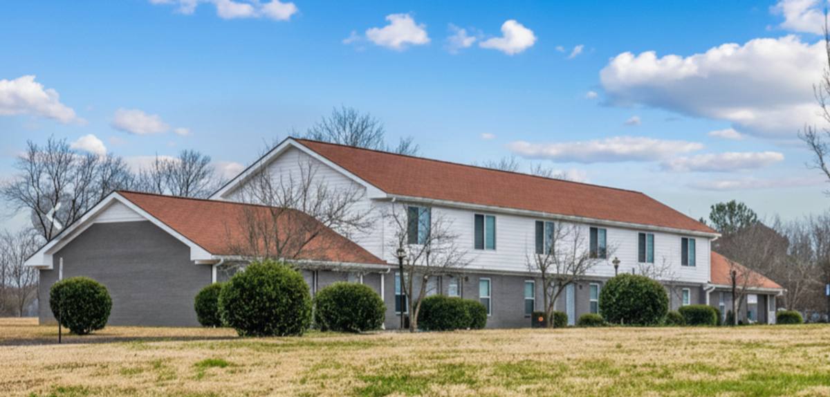 Townhouse for rent at 303 Johnson Lane, Tullahoma, TN 37388