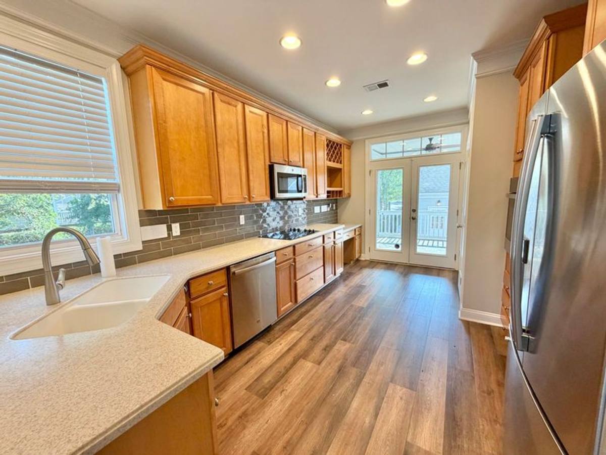 Townhouse for rent at 228 Village Green, Pooler, GA 31322