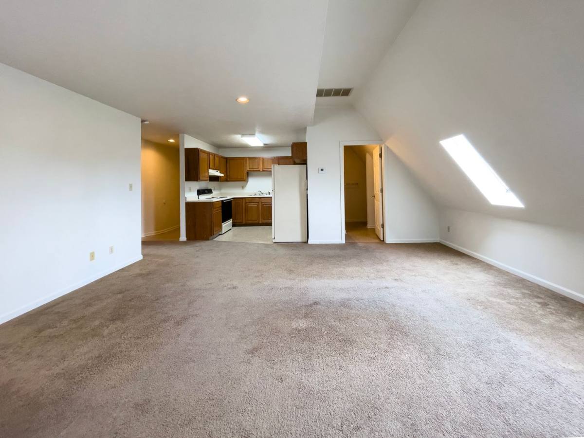 Apartment for rent at 9012 W Jackson St #B, Muncie, IN 47304