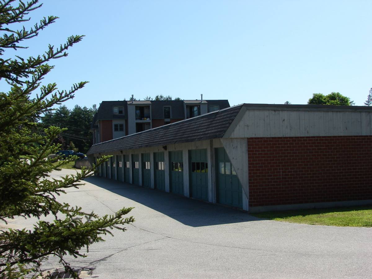 Apartment for rent at 310-312 Route, Raymond, NH 03077