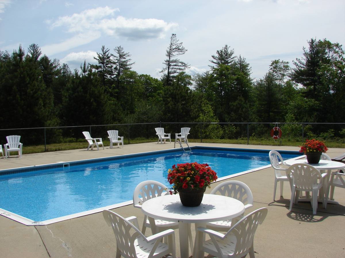 Apartment for rent at 310-312 Route, Raymond, NH 03077