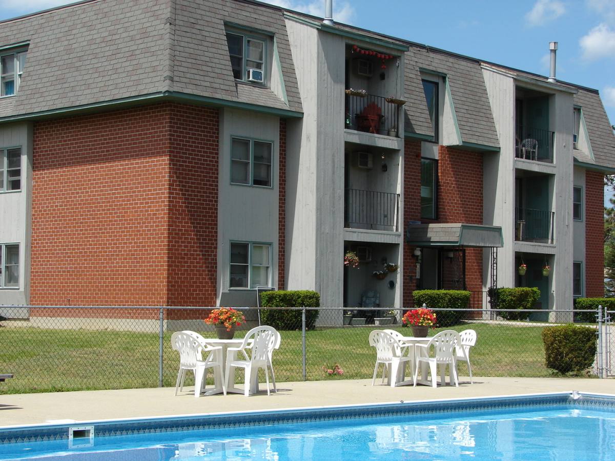 Apartment for rent at 310-312 Route, Raymond, NH 03077