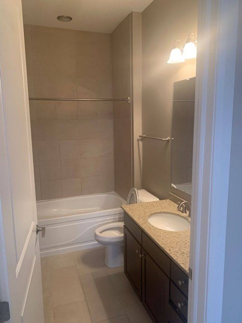 Apartment for rent at 1378 King Ave, Columbus, OH 43212