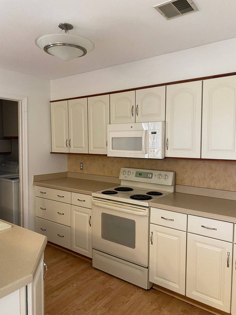 Condo for rent at 806 Christopher Dr, Reading, PA 19610