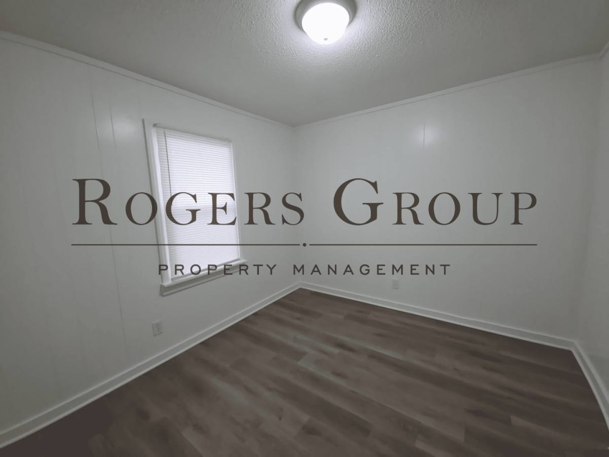 Apartment for rent at 102-104 Carter St, Henderson, NC 27536
