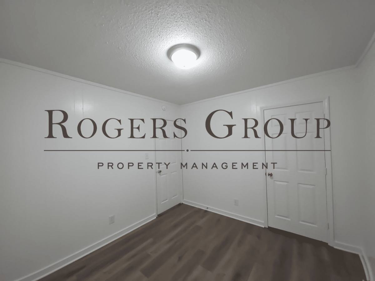 Apartment for rent at 102-104 Carter St, Henderson, NC 27536