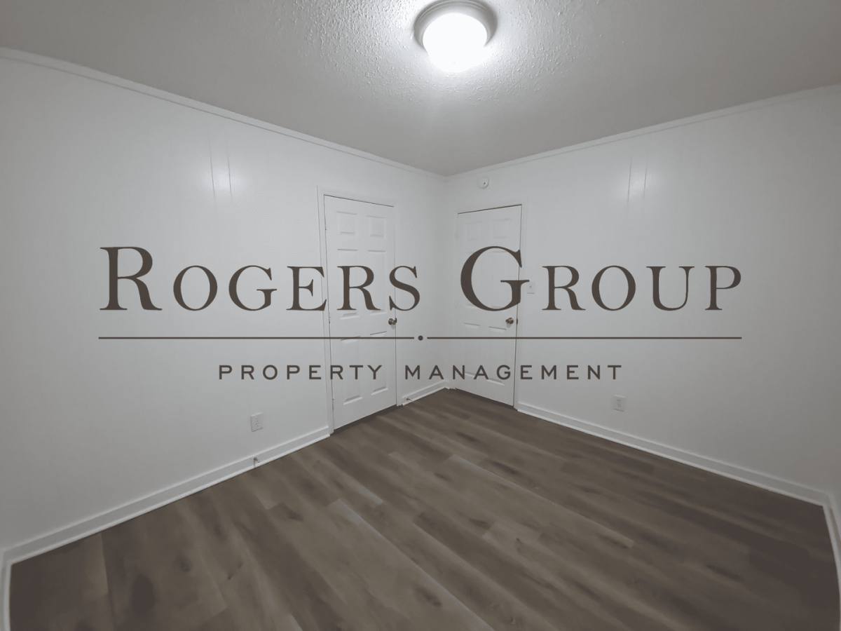 Apartment for rent at 102-104 Carter St, Henderson, NC 27536