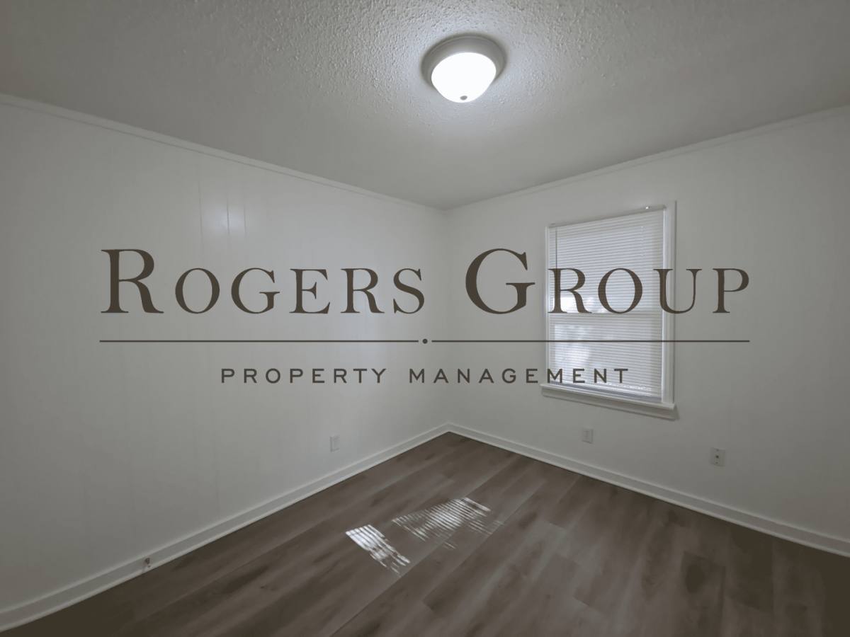 Apartment for rent at 102-104 Carter St, Henderson, NC 27536