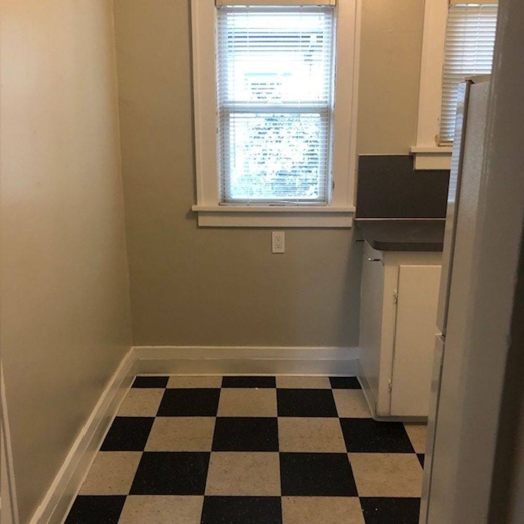 Apartment for rent at 406 Summit E, Seattle, WA 98102