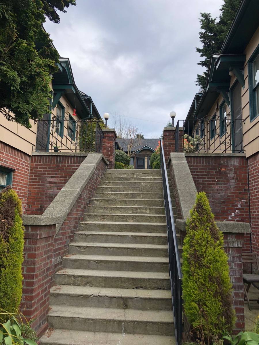 Apartment for rent at 406 Summit E, Seattle, WA 98102