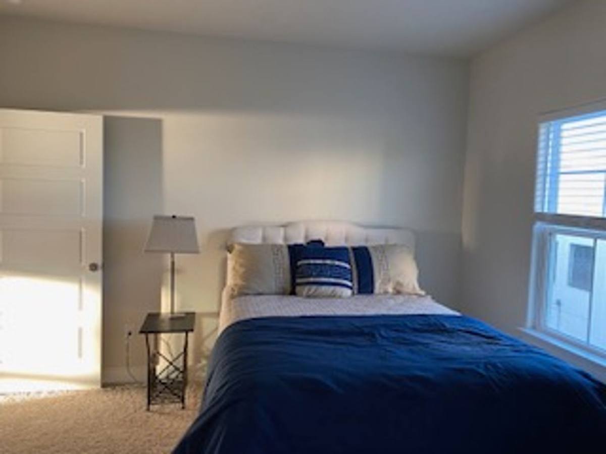 Condo for rent at 3004 Dock St, Pascagoula, MS 39567