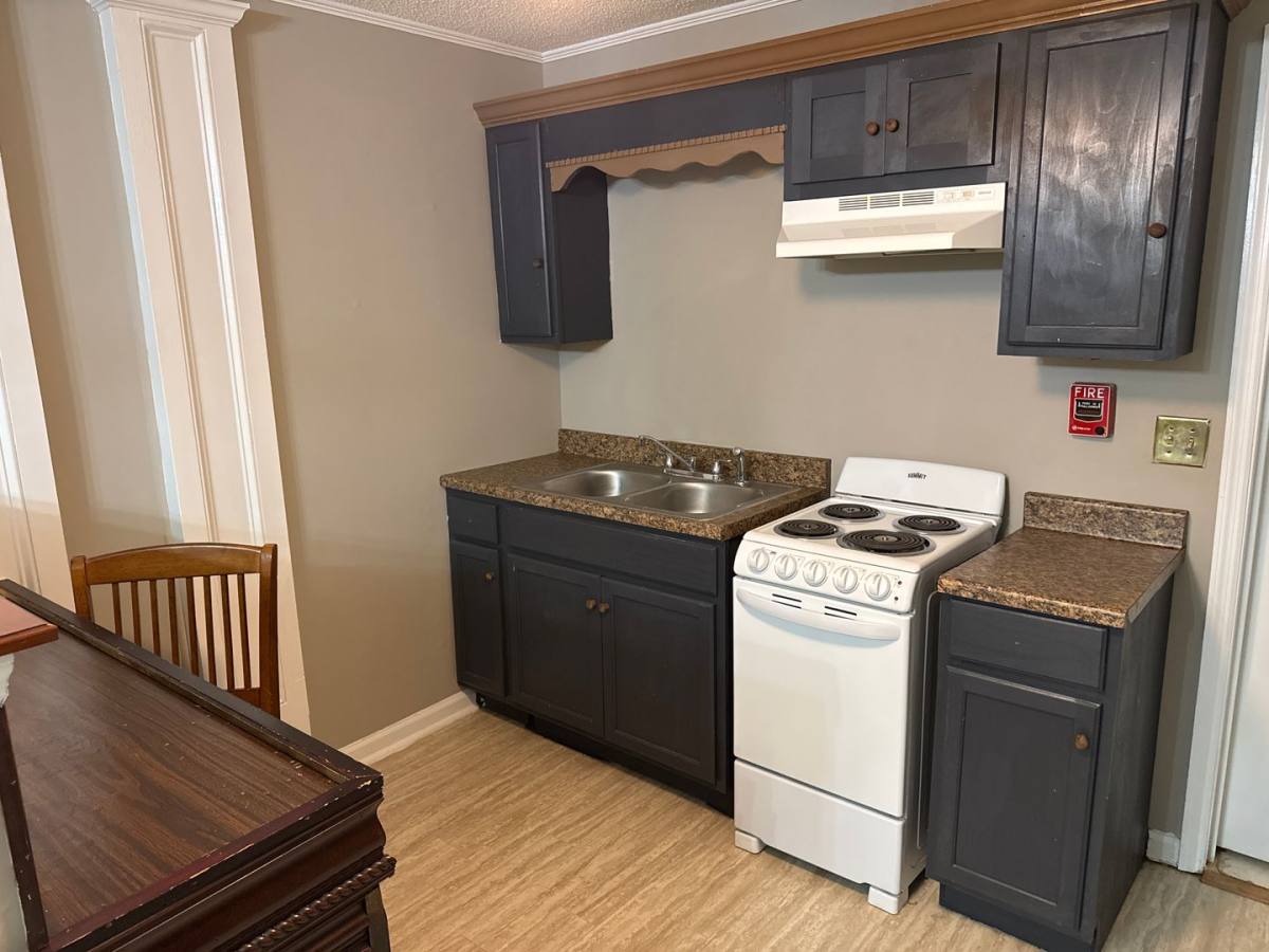 Apartment for rent at 407 W Moore St, Dublin, GA 31021