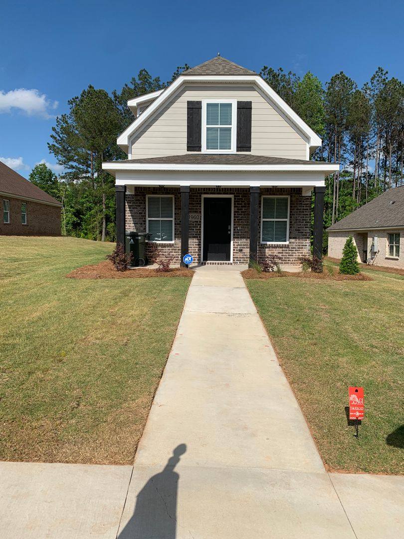 House for rent at 1960 Armistead Lane, Auburn, AL 36830