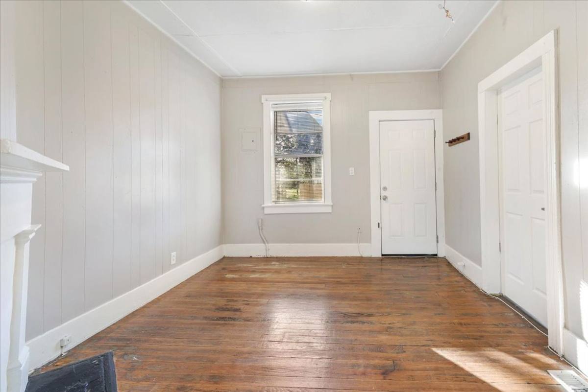 Apartment for rent at 1708 Lennox Court, Savannah, GA 31404