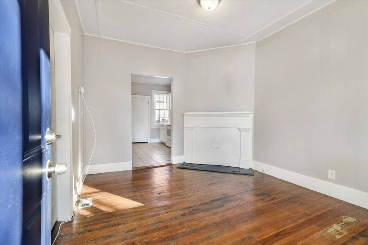 Apartment for rent at 1708 Lennox Court, Savannah, GA 31404