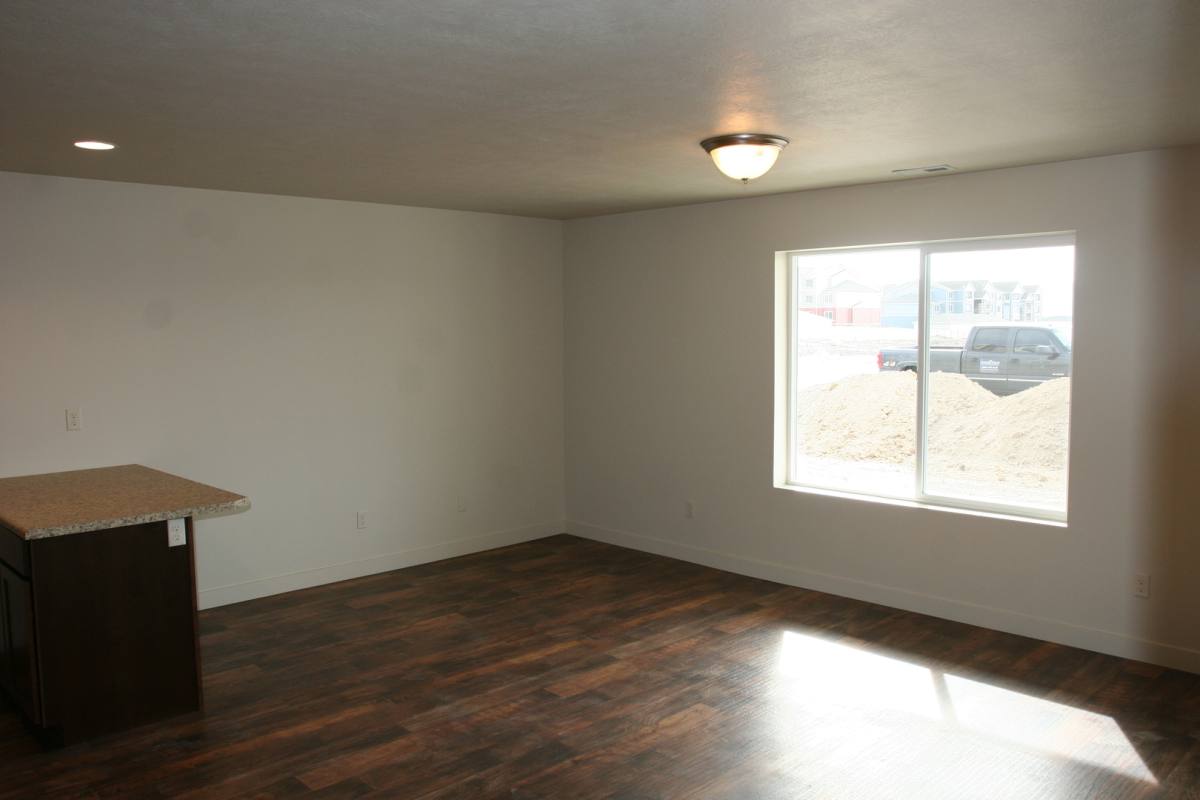 Townhouse for rent at 215 N 680 E, Orem, UT 84058