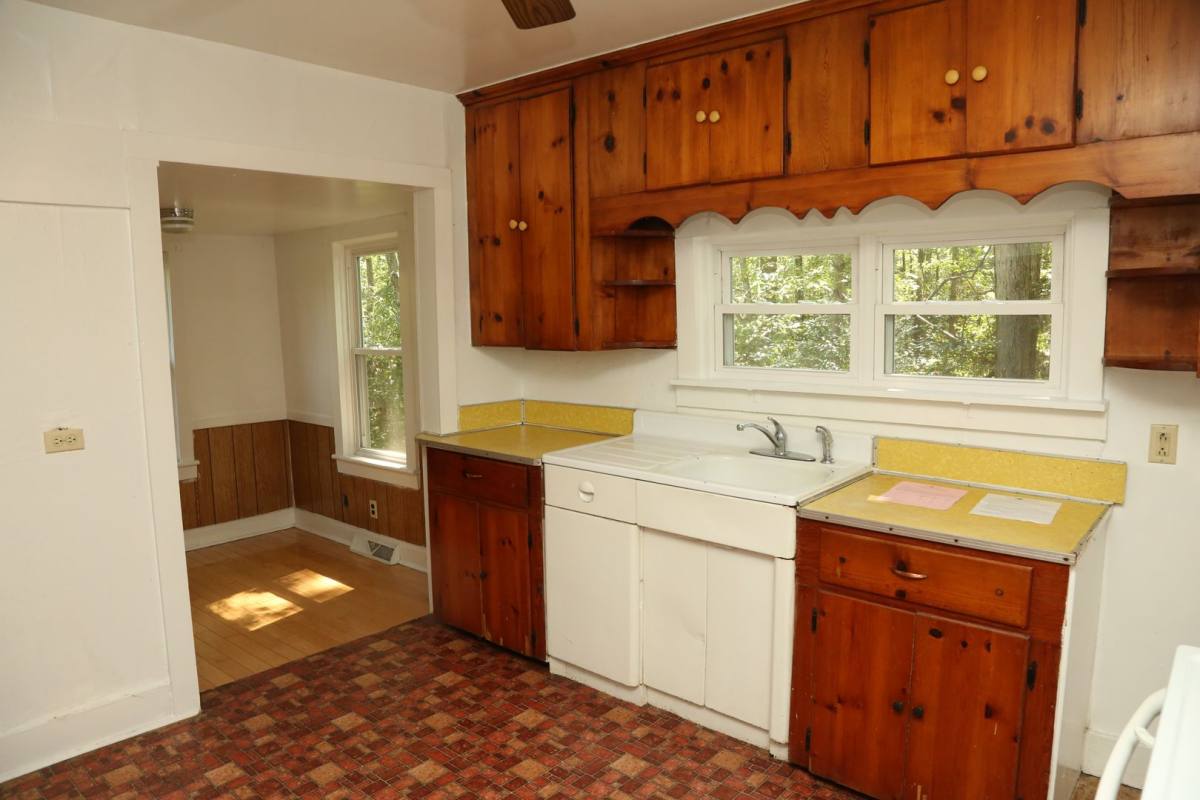 House for rent at 124 Buck Mountain Rd, Earlysville, VA 22936