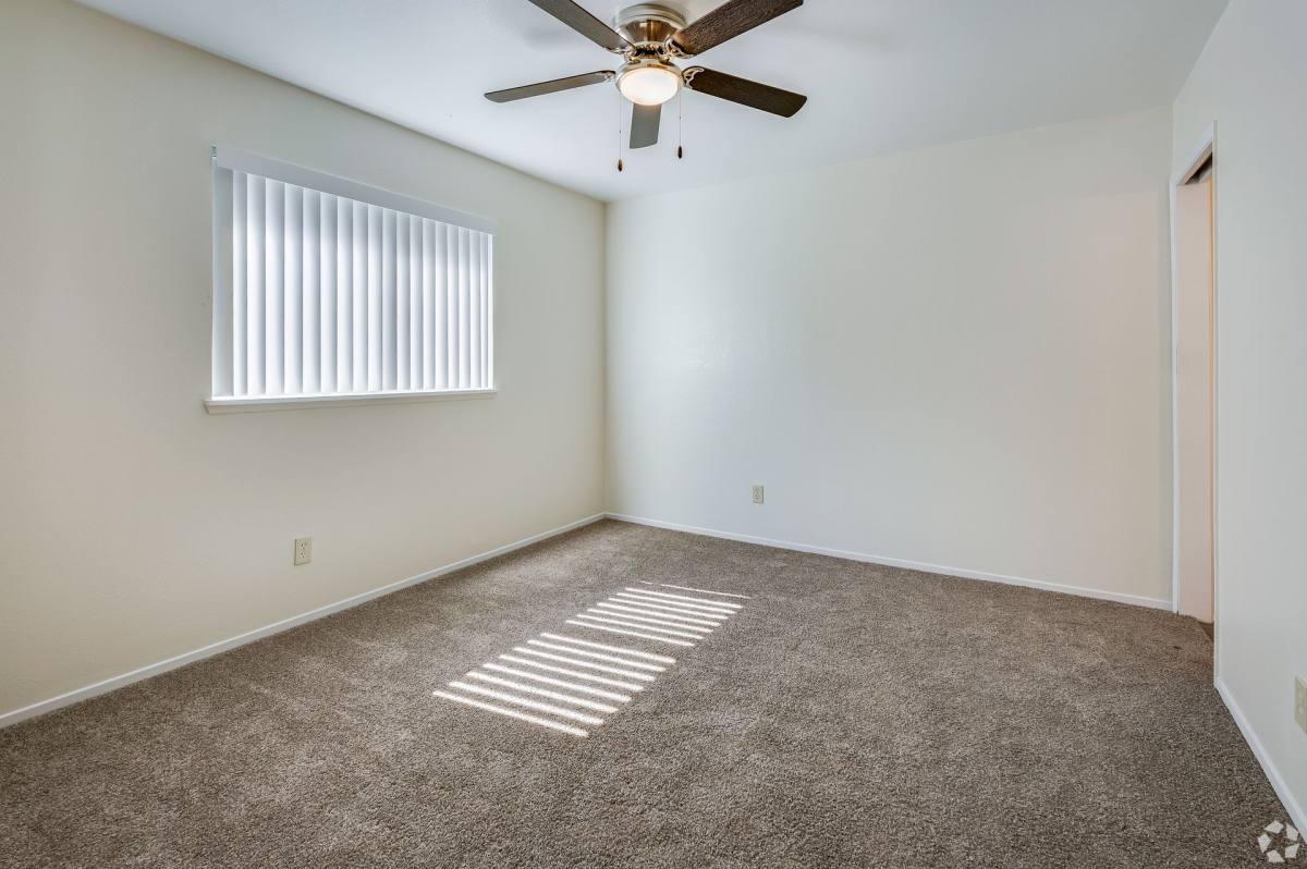 Apartment for rent at 1001 W Sacramento Ave, Chico, CA 95926