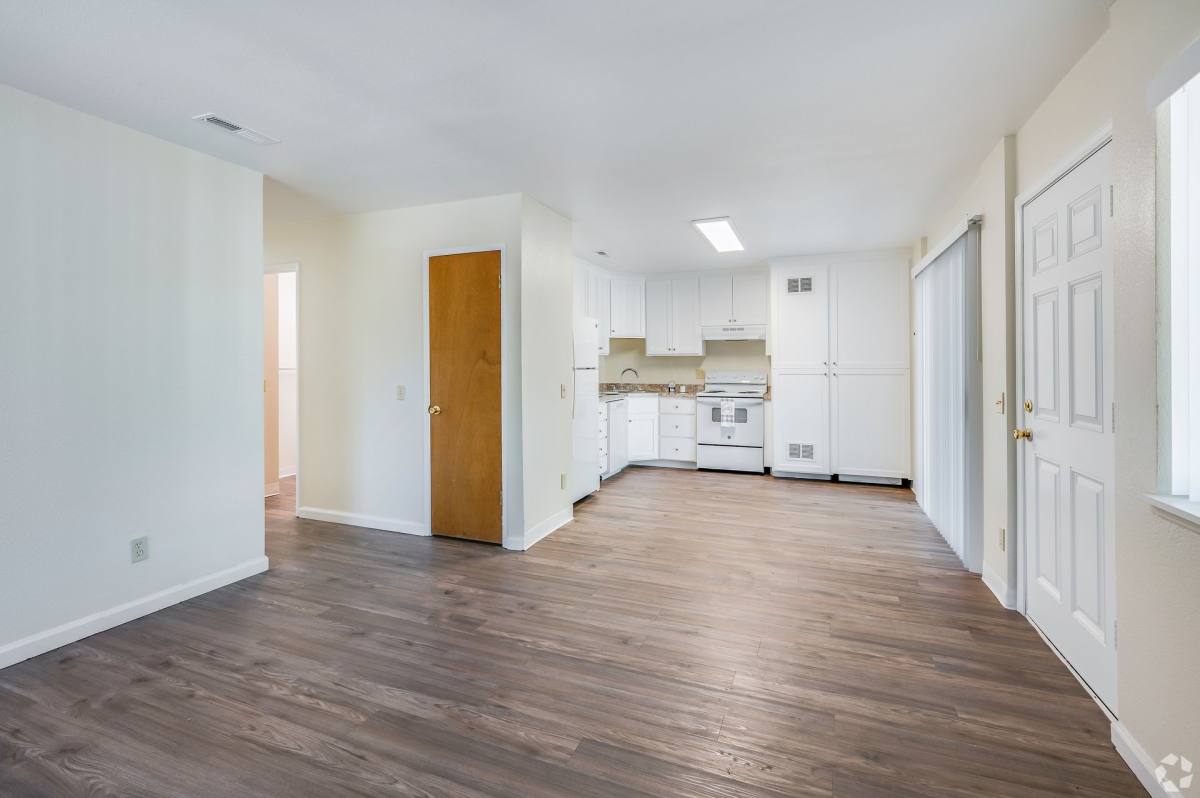 Apartment for rent at 1001 W Sacramento Ave, Chico, CA 95926