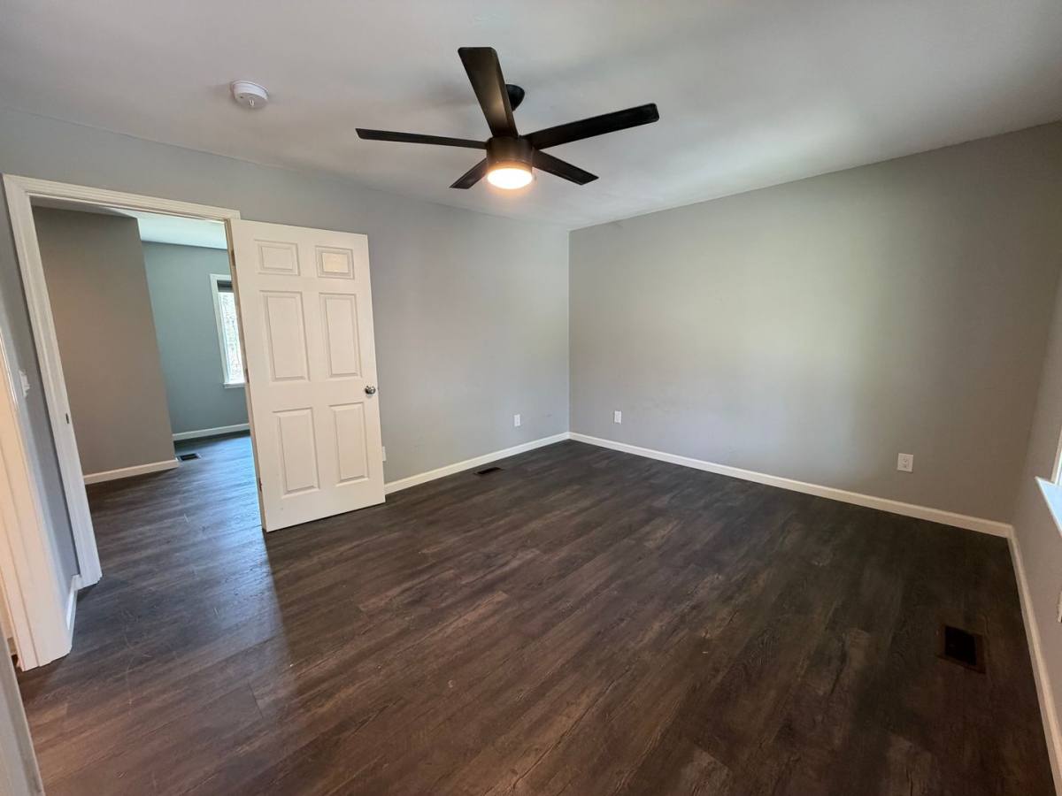House for rent at 32 Lovers Lane, Armuchee, GA 30105