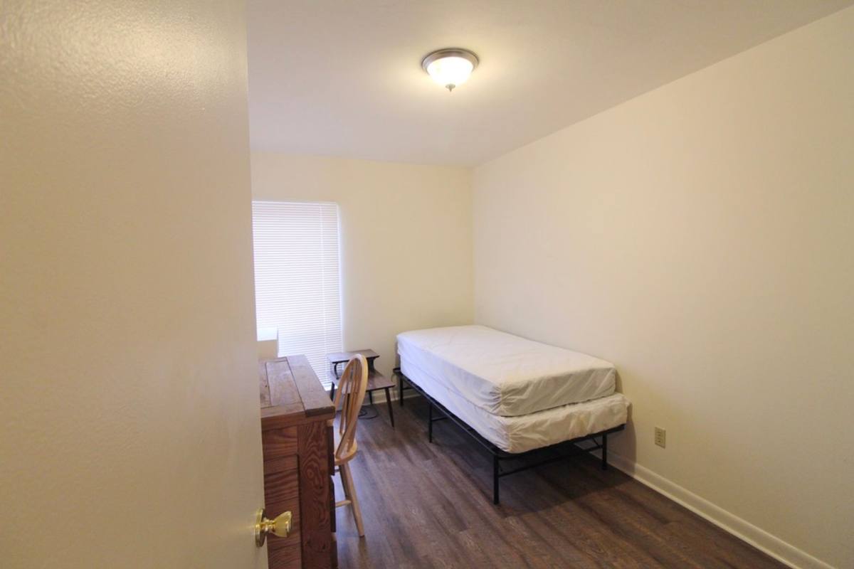 Townhouse for rent at 1466 Bradley Dr, Harrisonburg, VA 22801