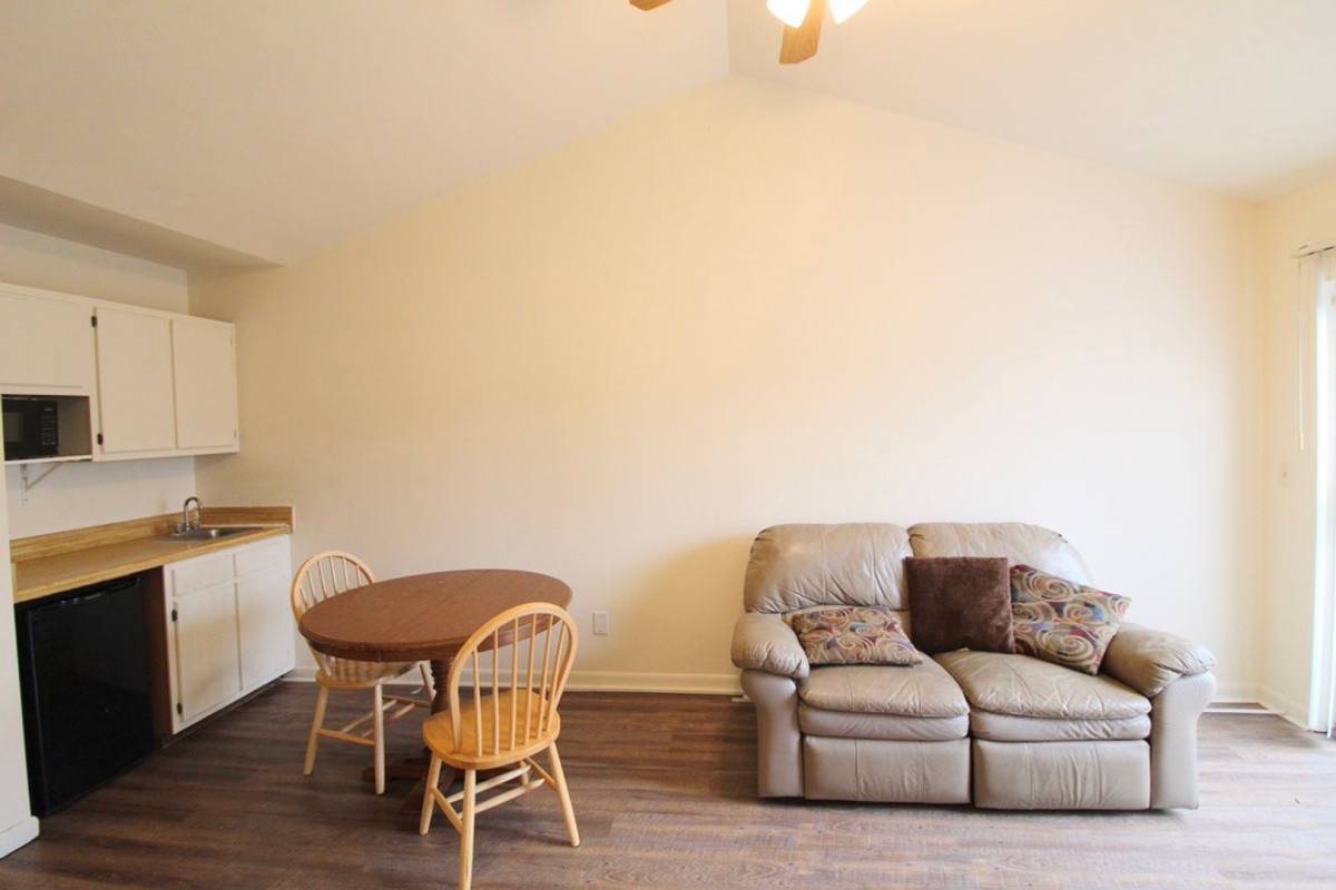 Townhouse for rent at 1466 Bradley Dr, Harrisonburg, VA 22801