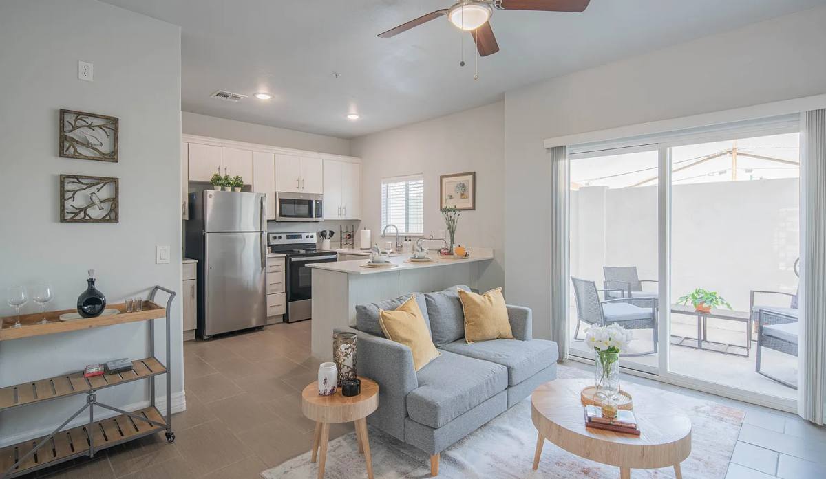 Apartment for rent at 15350 N 29th St, Phoenix, AZ 85032