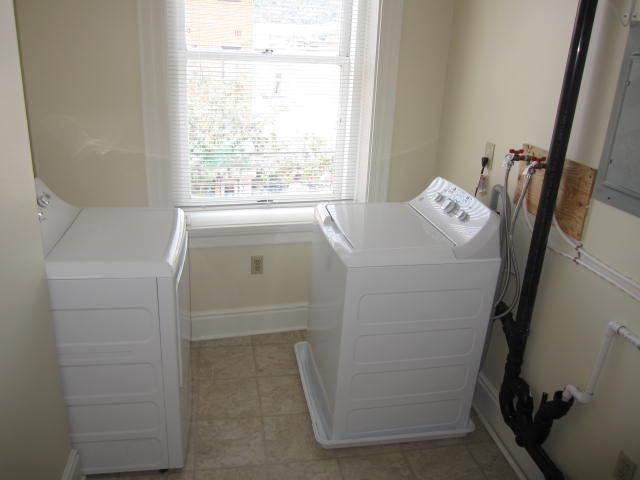 Apartment for rent at 2336-2338 E Carson St, Pittsburgh, PA 15203