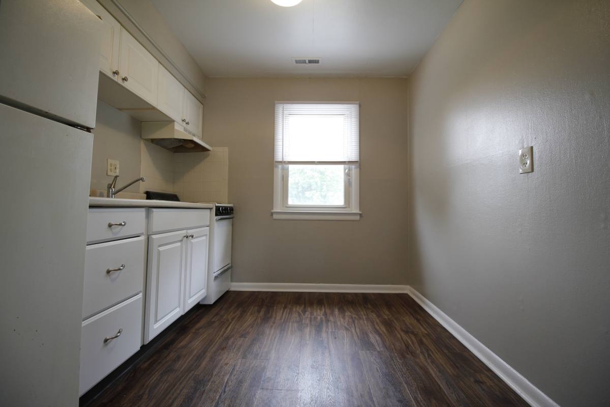 Apartment for rent at 300 W Adams Ave, Magnolia, NJ 08049