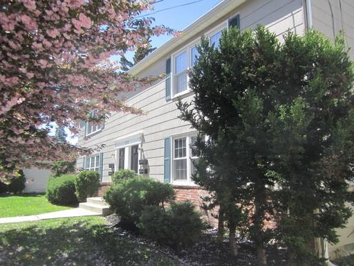 Apartment for rent at 300 W Adams Ave, Magnolia, NJ 08049
