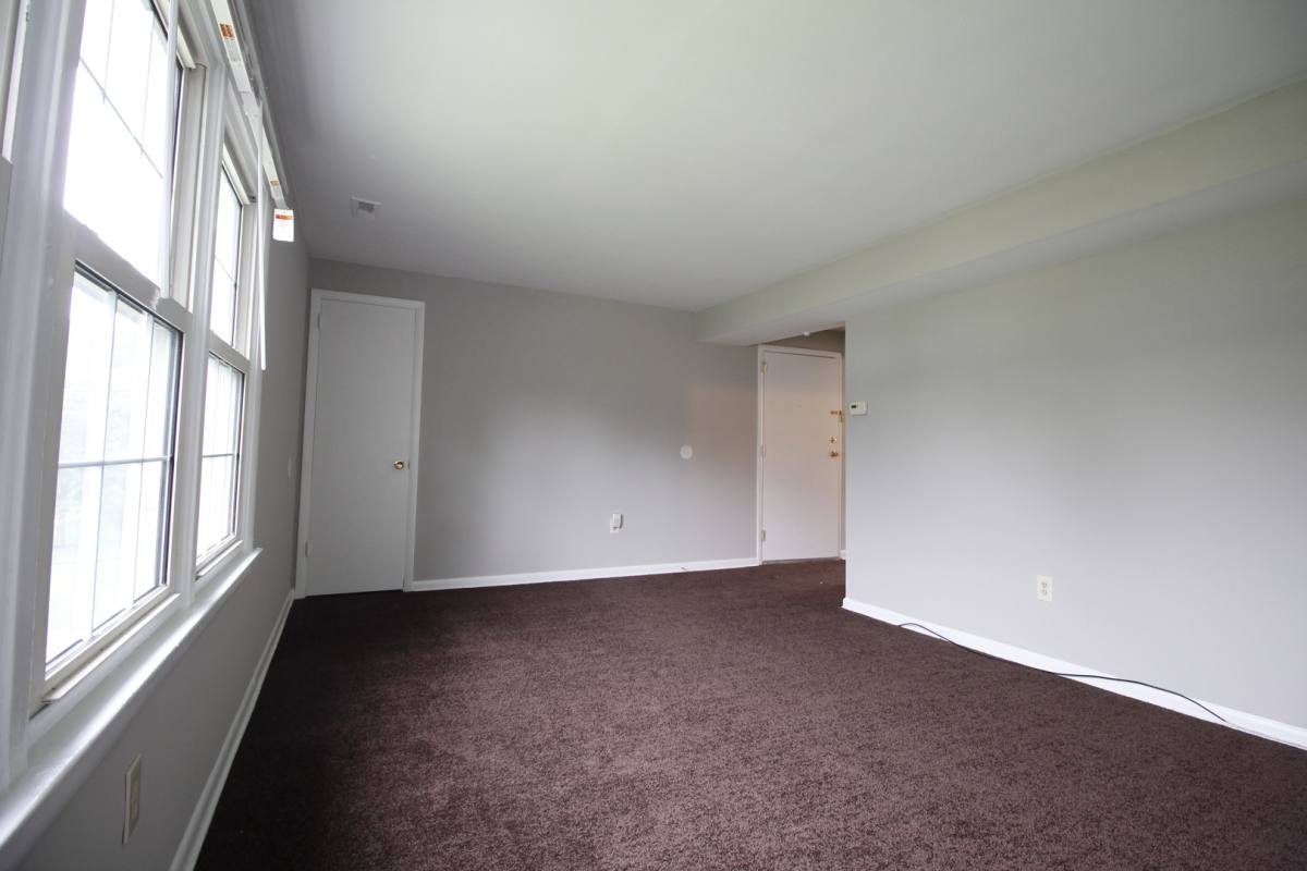 Apartment for rent at 300 W Adams Ave, Magnolia, NJ 08049