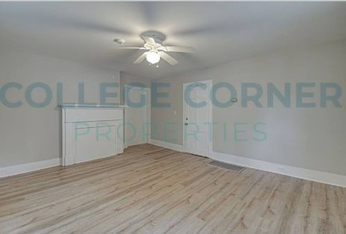 Apartment for rent at 639 S Poplar - 639-C, Winston Salem, NC 27101