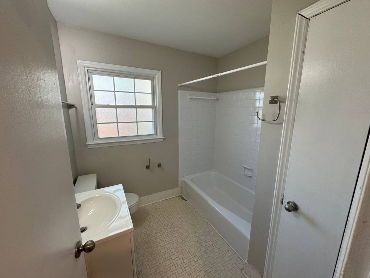 Apartment for rent at 3436 Washburn Ave, Charlotte, NC 28205